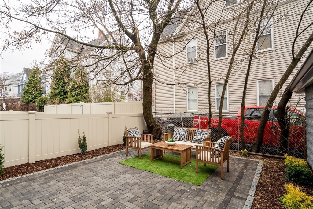 63 Etna St # 1