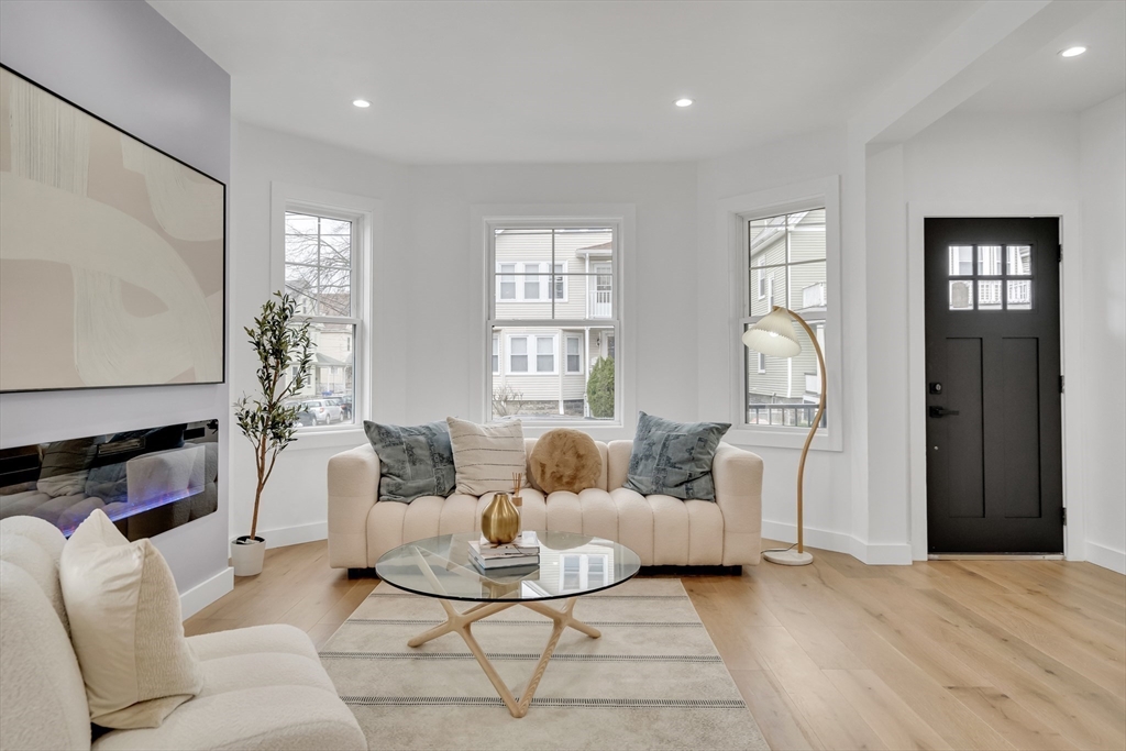 63 Etna St # 1