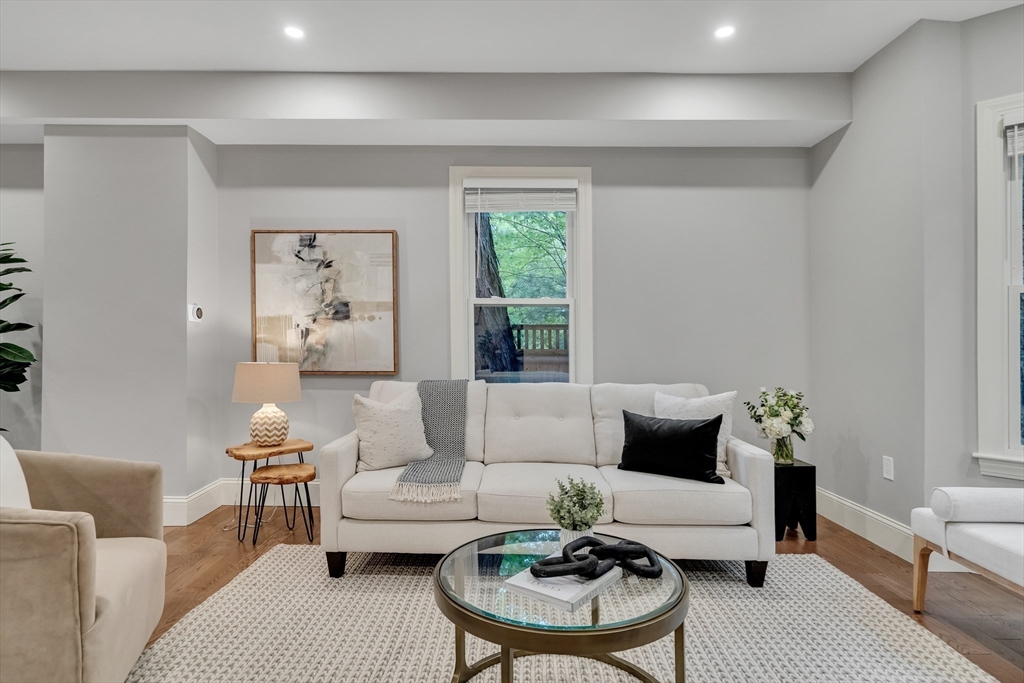 23 Sacramento Pl # 2