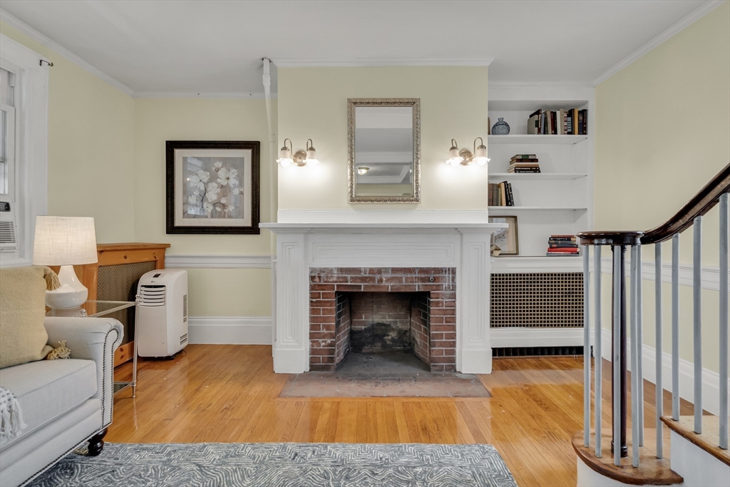 42 Bicknell St