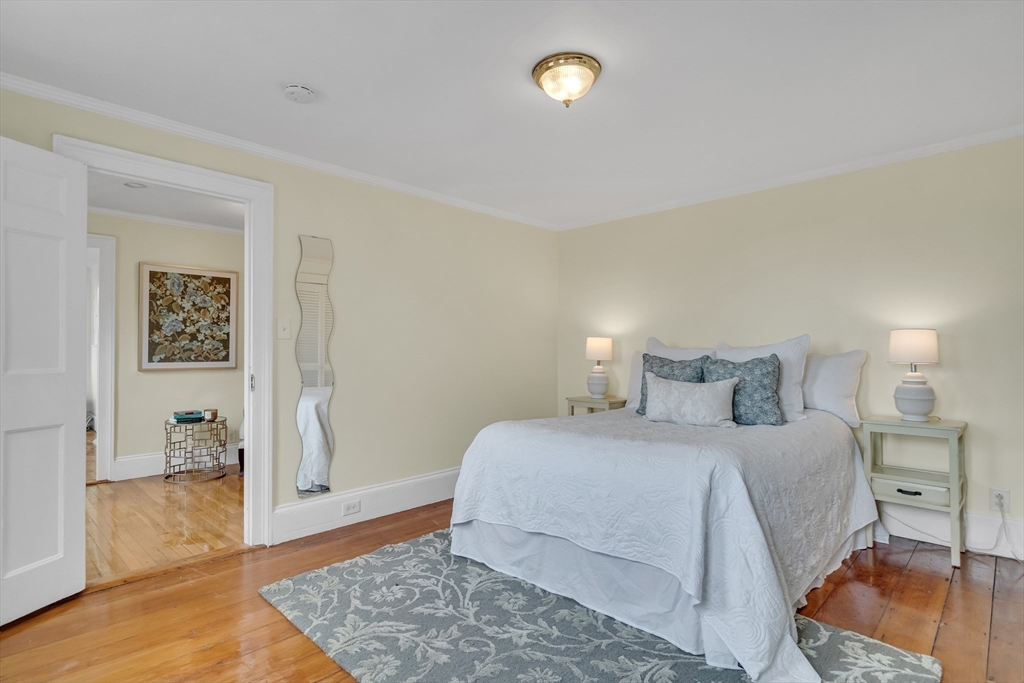 42 Bicknell St