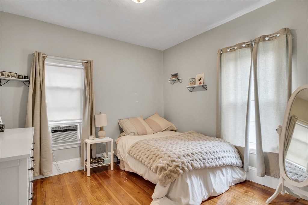 220 Summer St