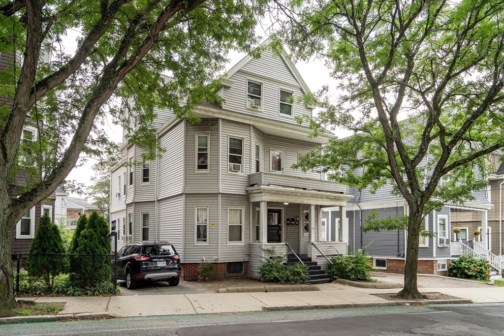220 Summer St