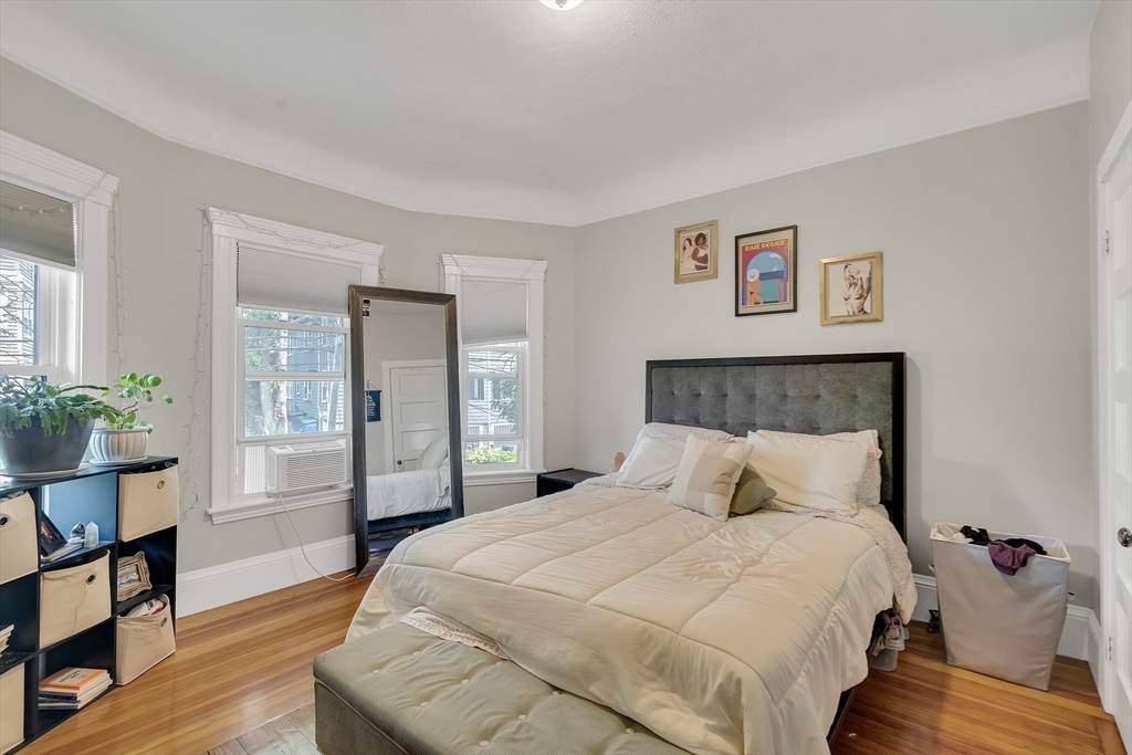 220 Summer St