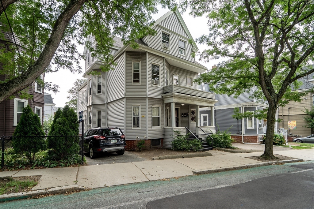 220 Summer St