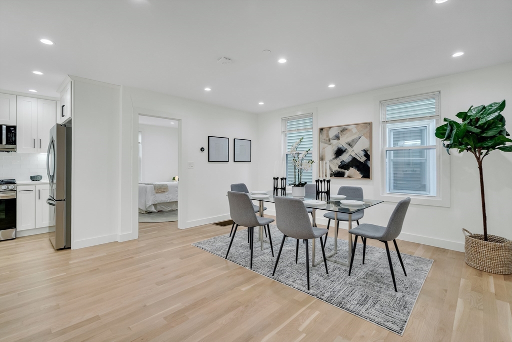 63 Oak St # 1