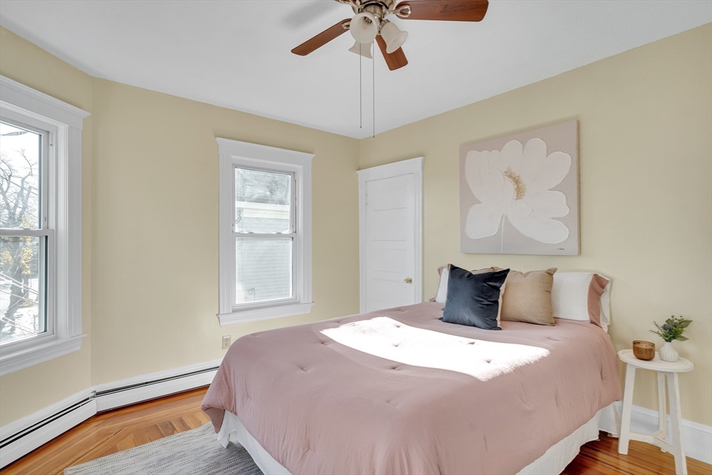 24 Oak St # 2
