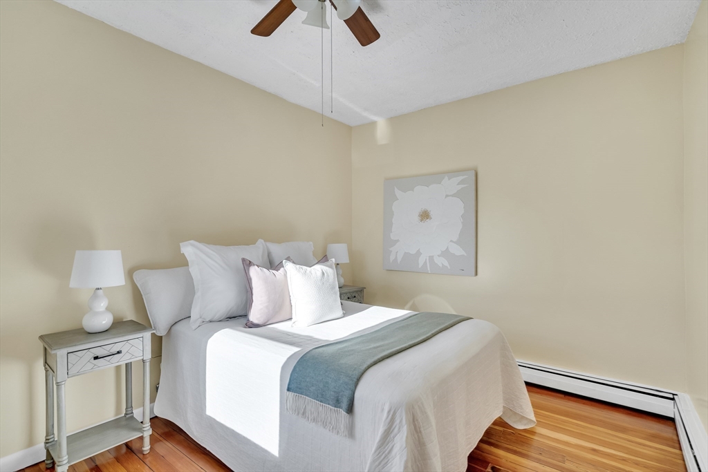 24 Oak St # 2