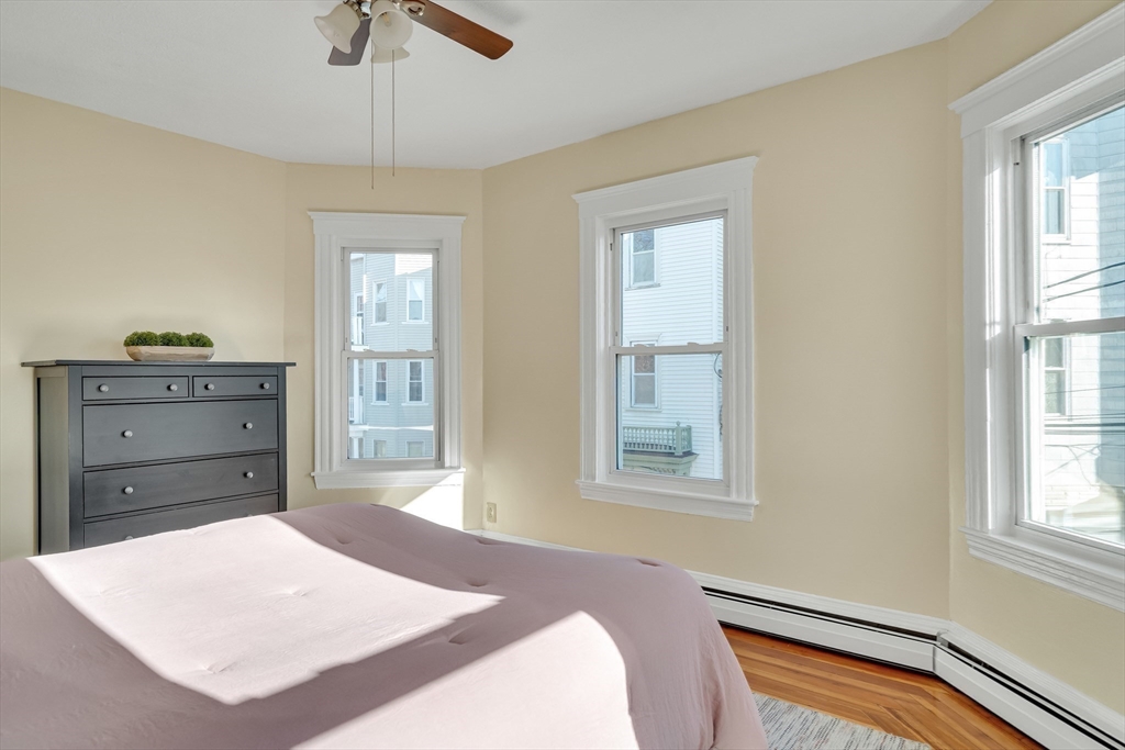 24 Oak St # 2