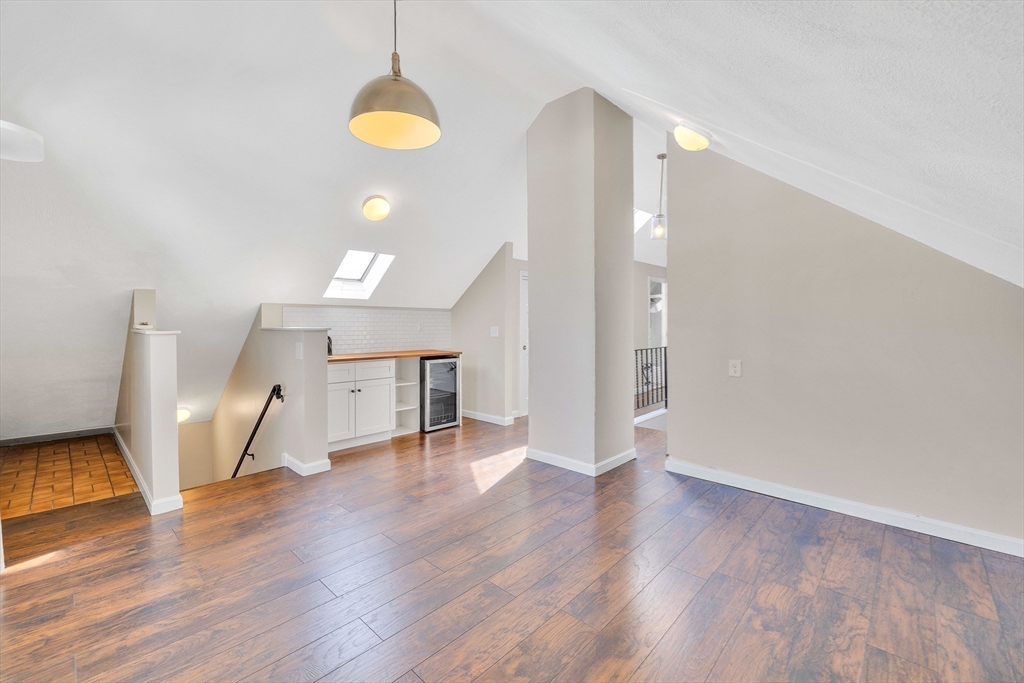 244 Blue Hill Pkwy # 2