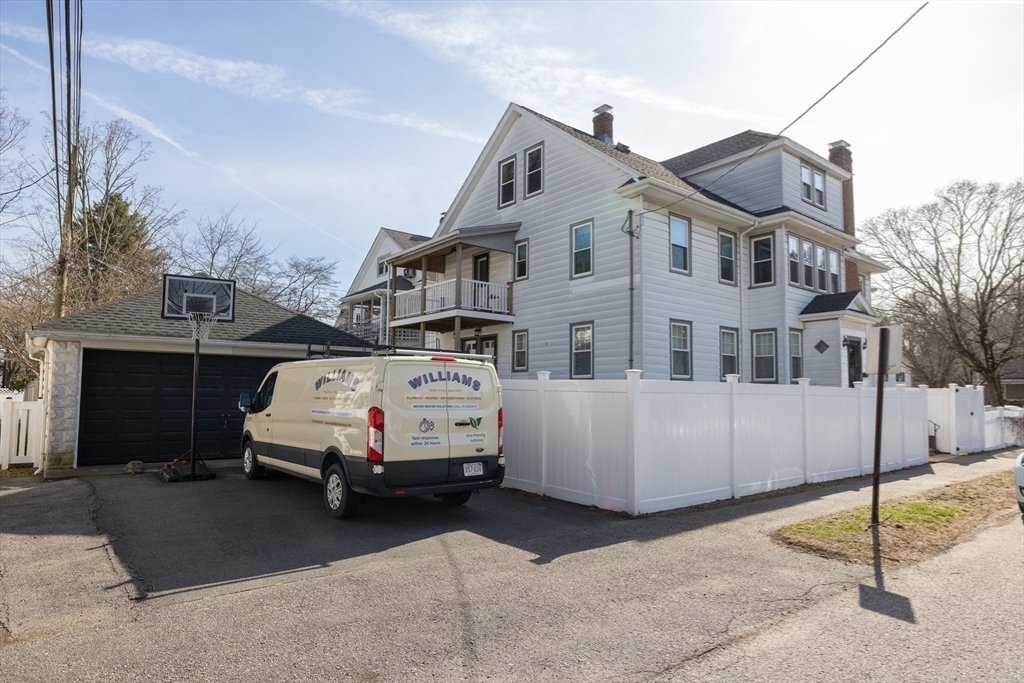 244 Blue Hill Pkwy # 2