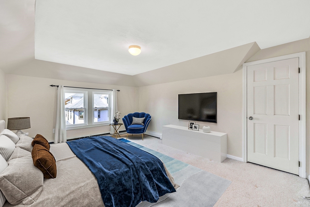 244 Blue Hill Pkwy # 2