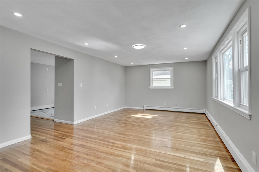 31 Hersom St # 31