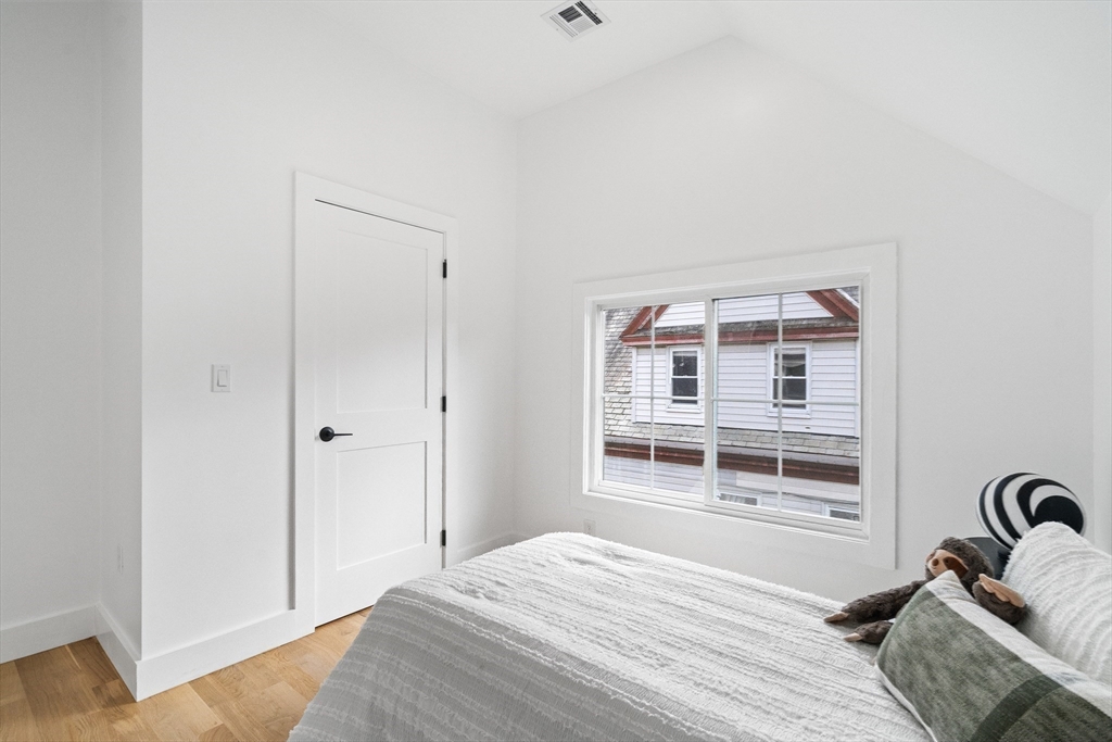 69 Marlboro St # 3