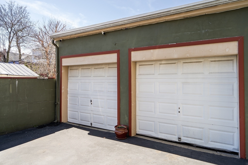24-26 Oak St # 1 Unit: 24-1