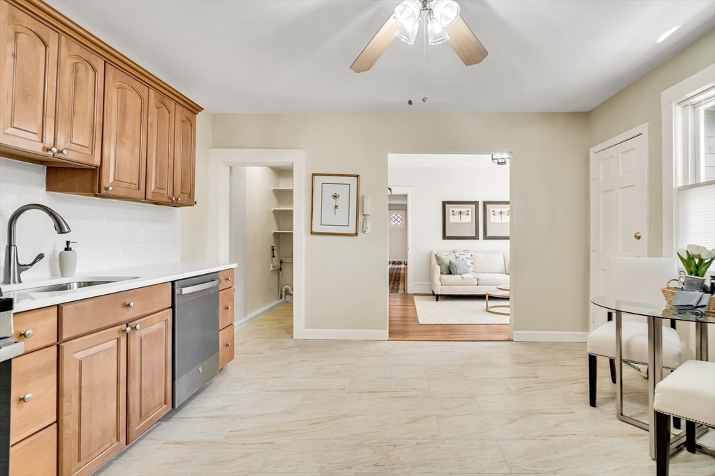 24-26 Oak St # 1 Unit: 24-1