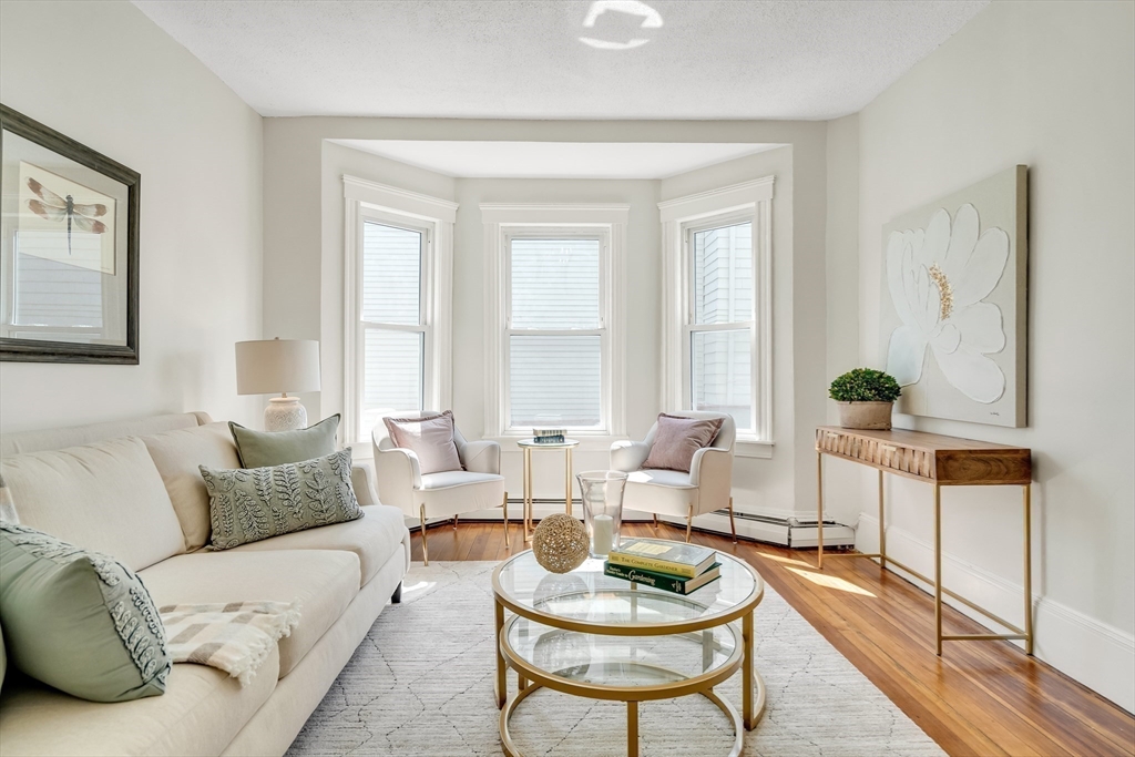 24-26 Oak St # 1 Unit: 24-1