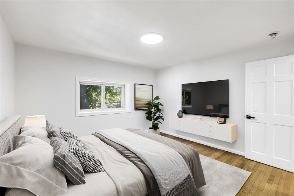 7 Oakcrest Rd # 9