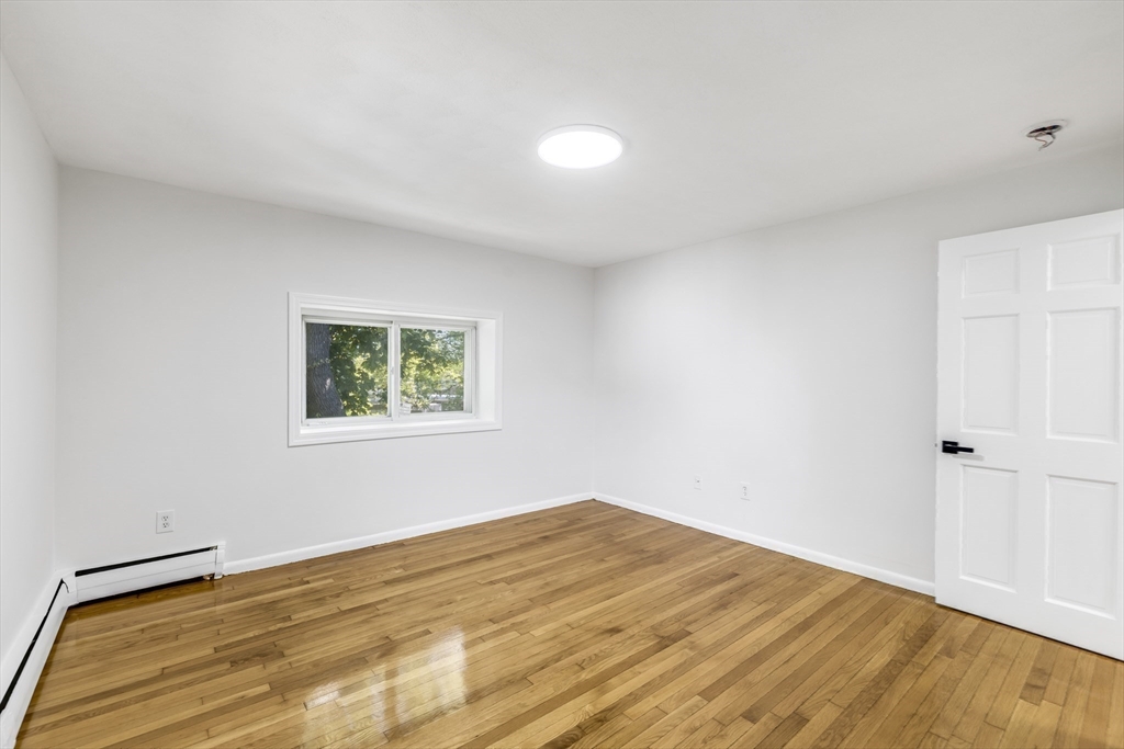 7 Oakcrest Rd # 9