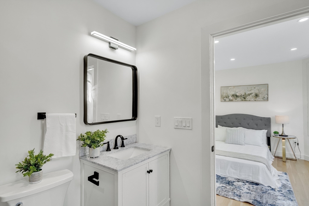 63 Oak St # 3