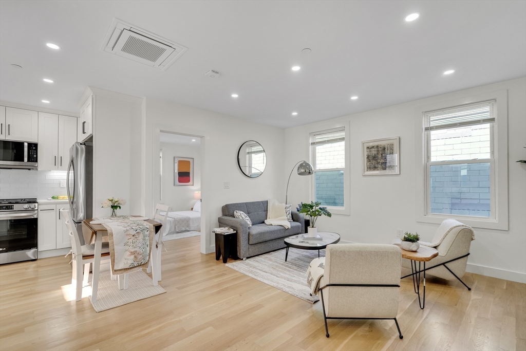 63 Oak St # 3