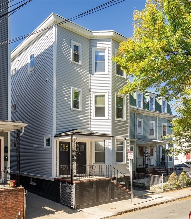 63 Oak St # 2