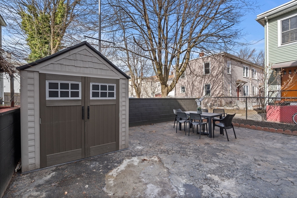 63 Oak St # 2