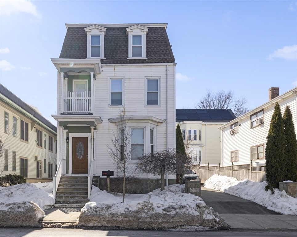 88 Pearl St # 2