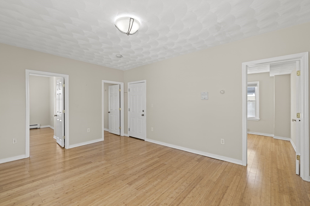 88 Pearl St # 2