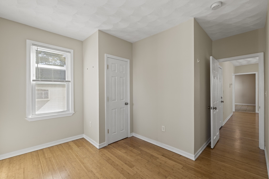 88 Pearl St # 2