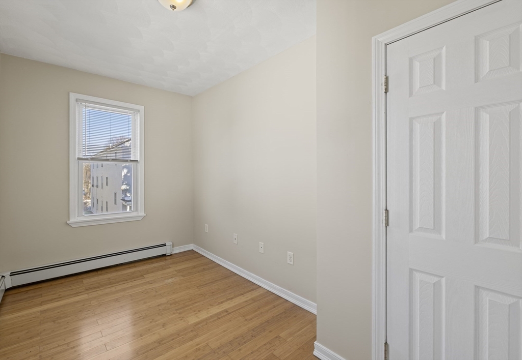 88 Pearl St # 2