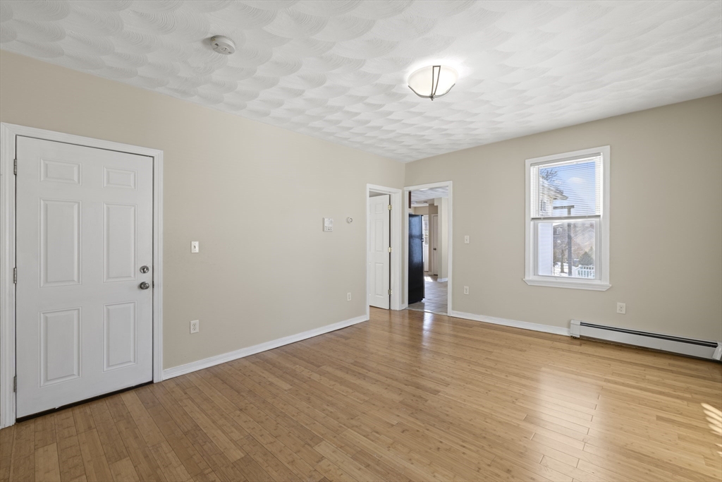 88 Pearl St # 2