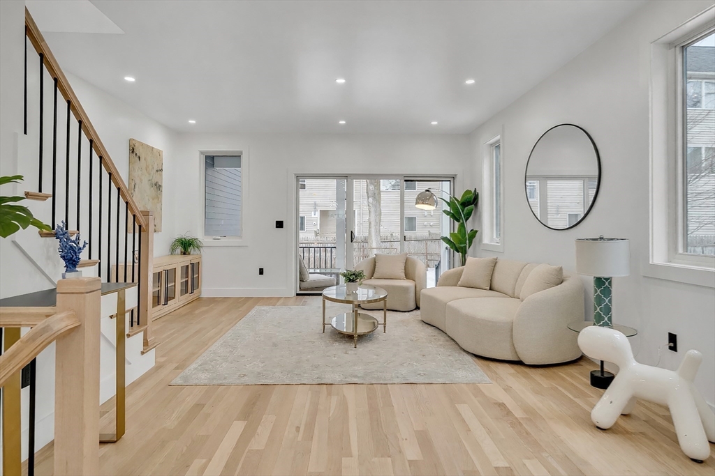 19 Keith St # 2