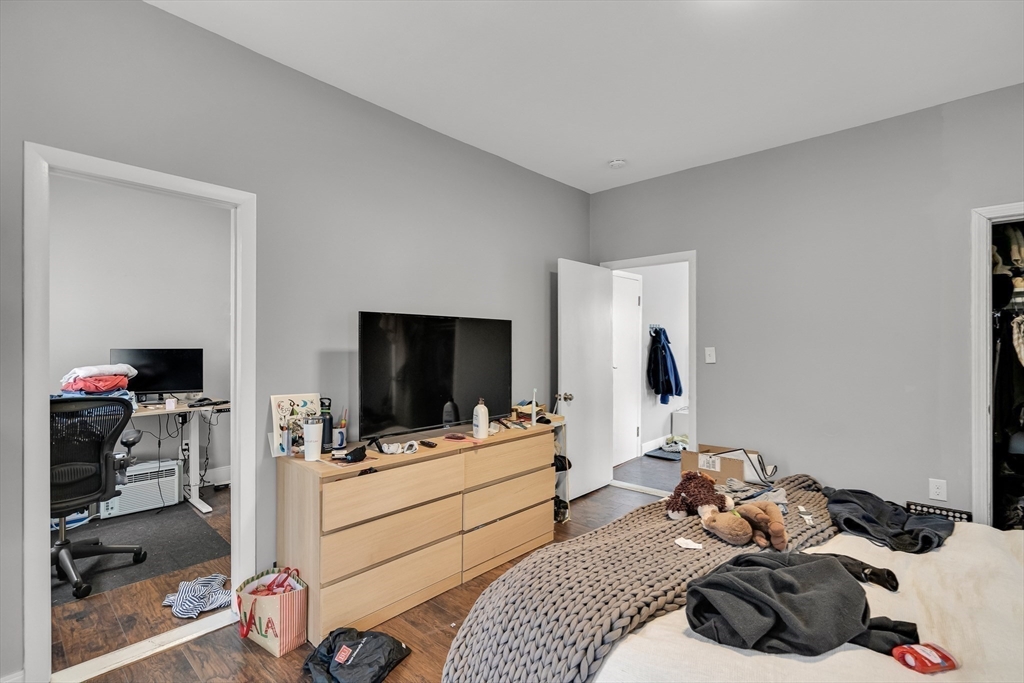 281 Cardinal Medeiros Ave