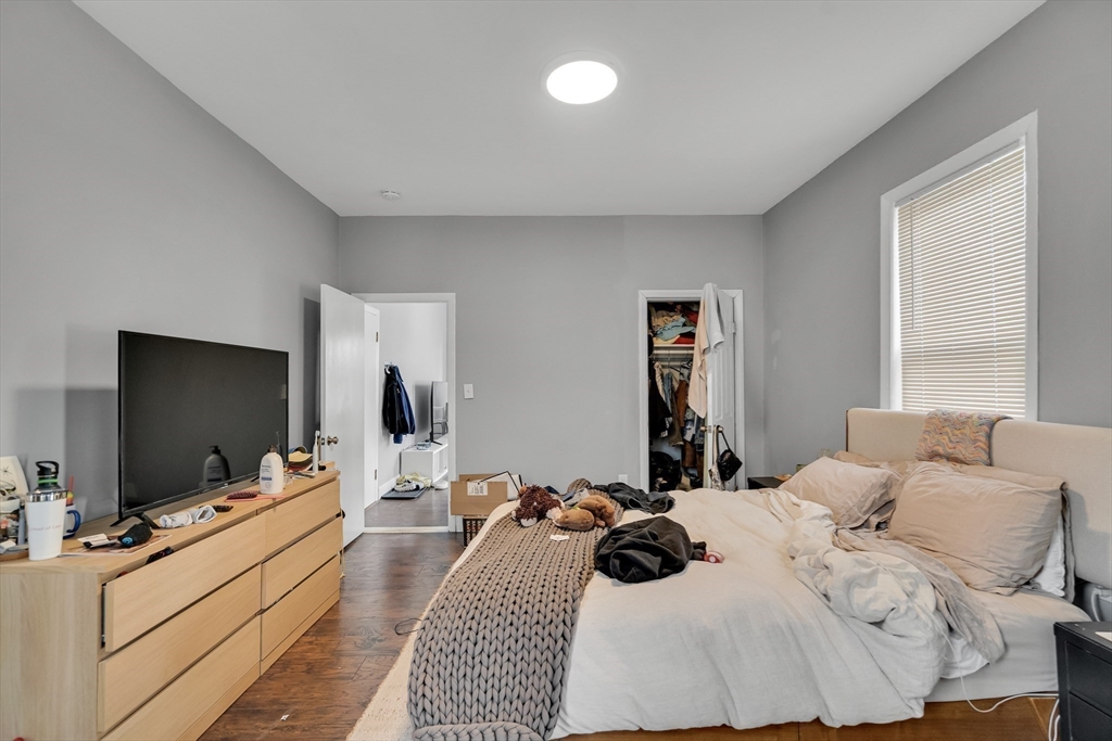 281 Cardinal Medeiros Ave