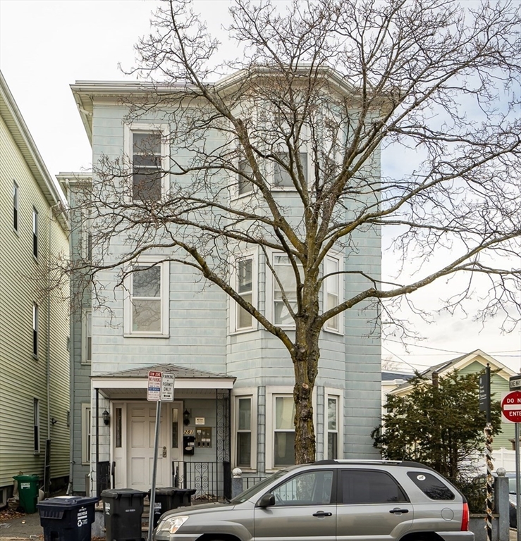 281 Cardinal Medeiros Ave