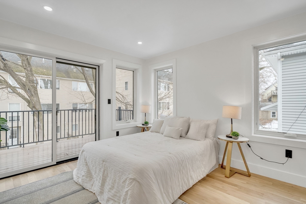 19 Keith St # 1