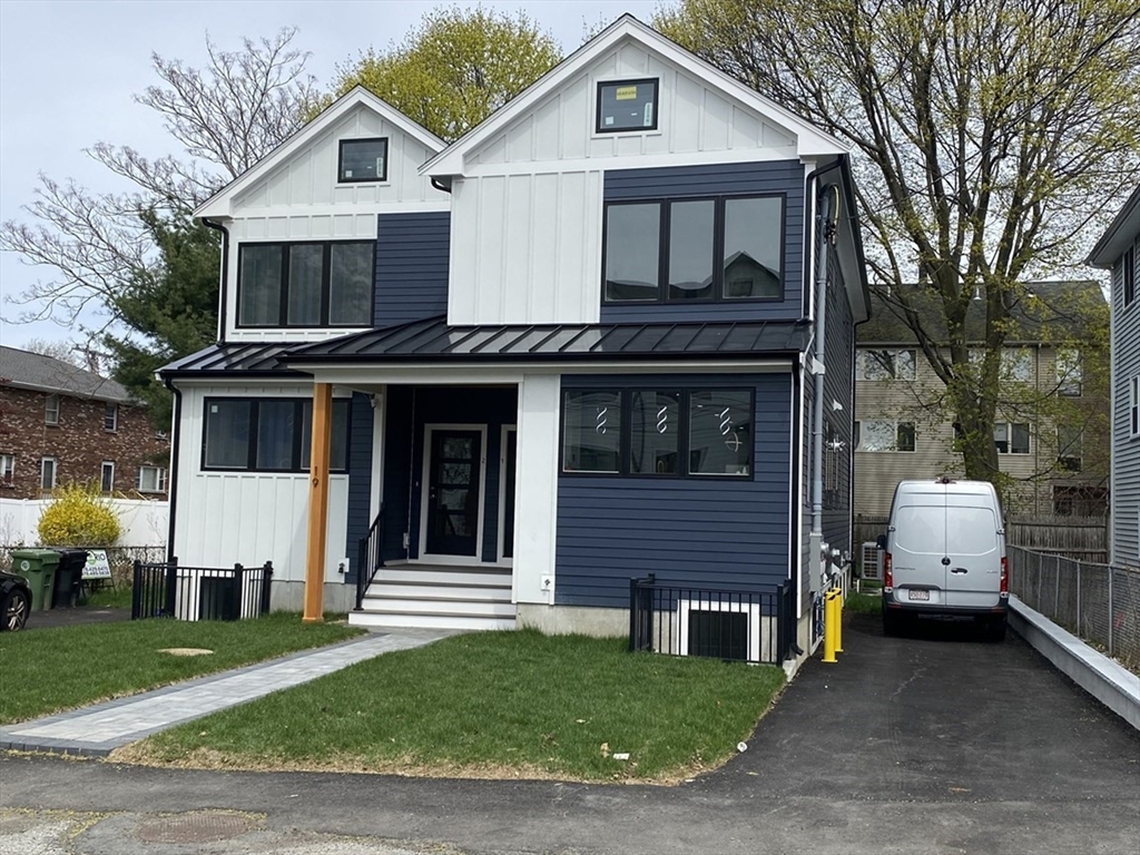 19 Keith St # 1