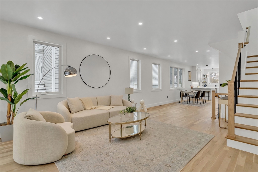 19 Keith St # 1