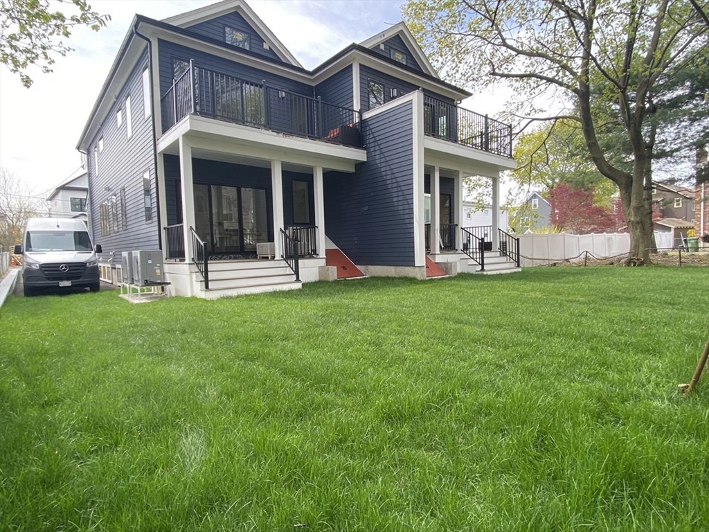 19 Keith St # 1