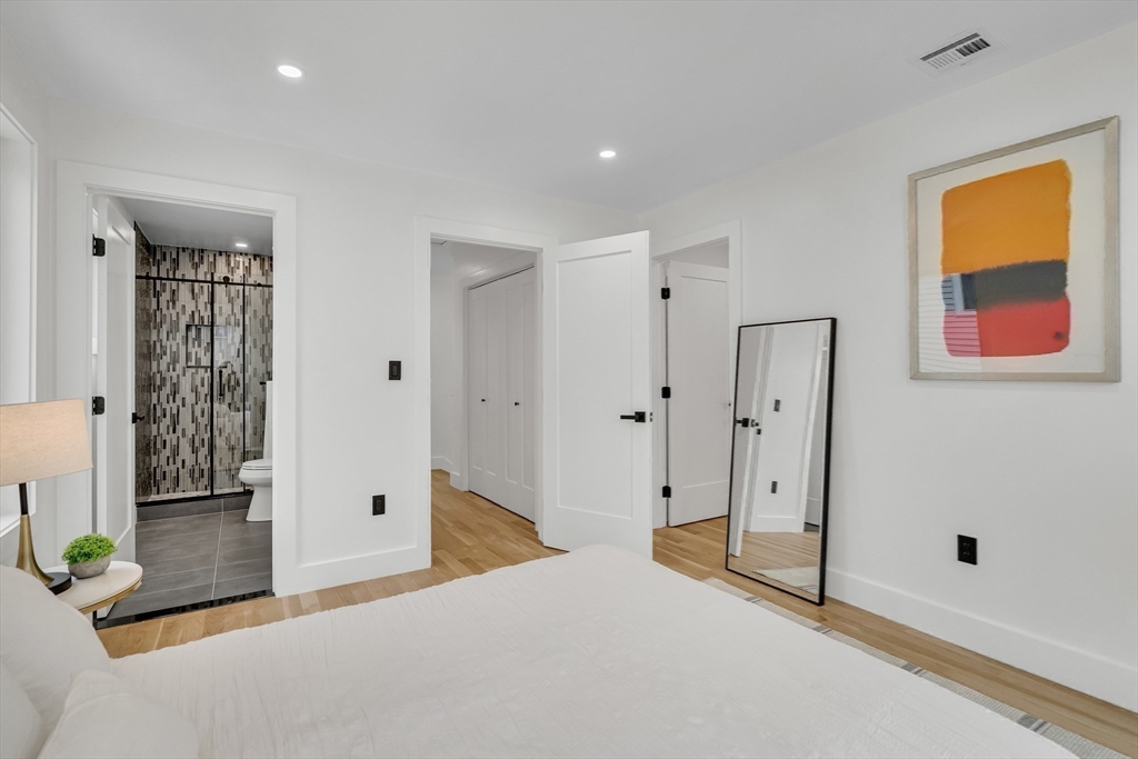 19 Keith St # 1
