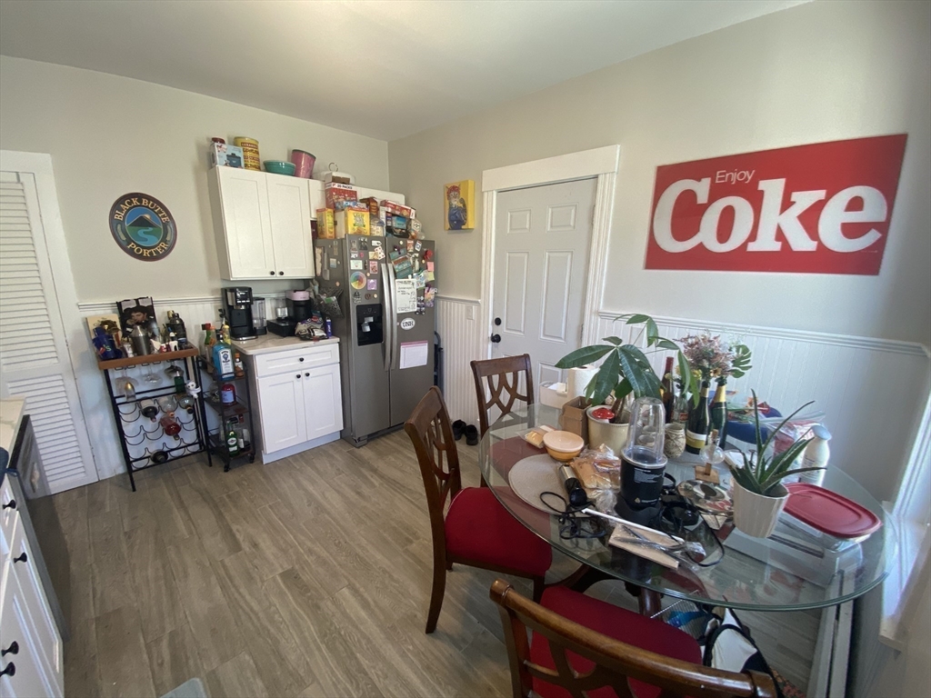 40 Temple St # 3