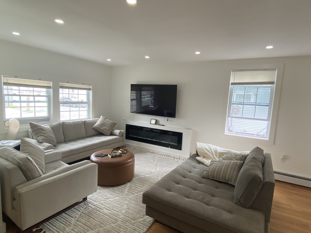 5 N Central Ave # 5