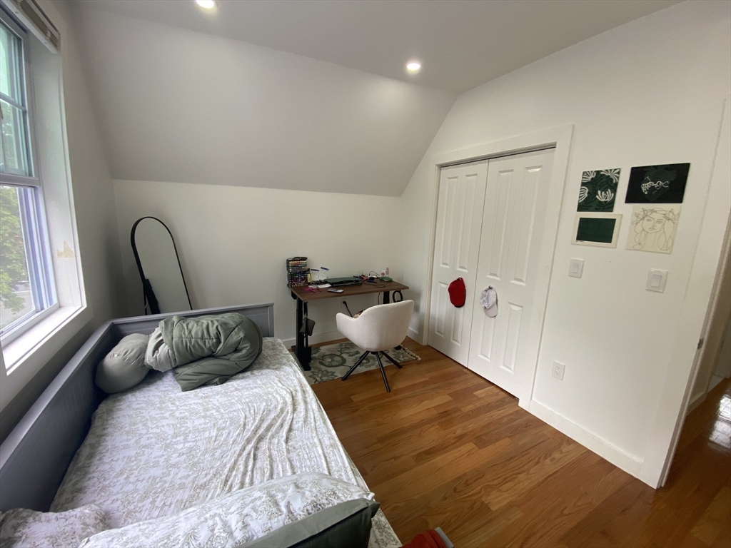 5 N Central Ave # 5