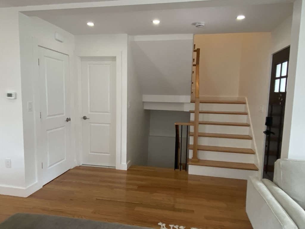 5 N Central Ave # 5