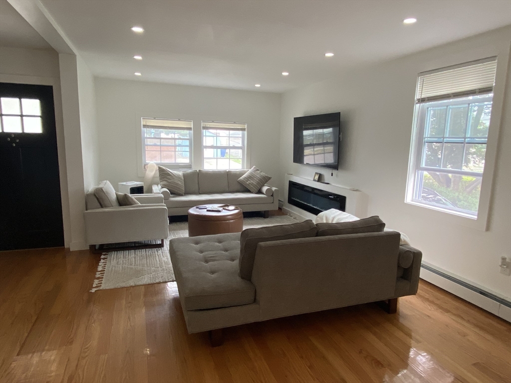 5 N Central Ave # 5