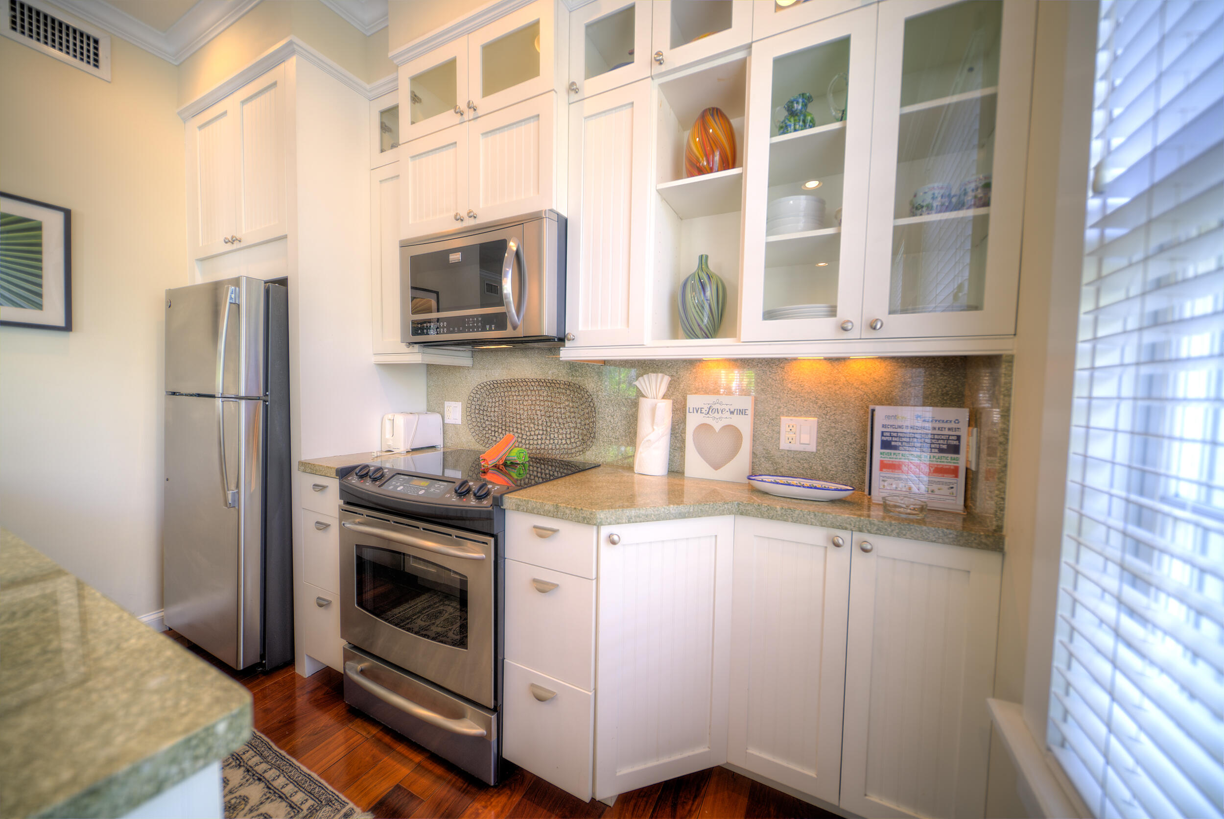 616 Caroline Street Unit: 1