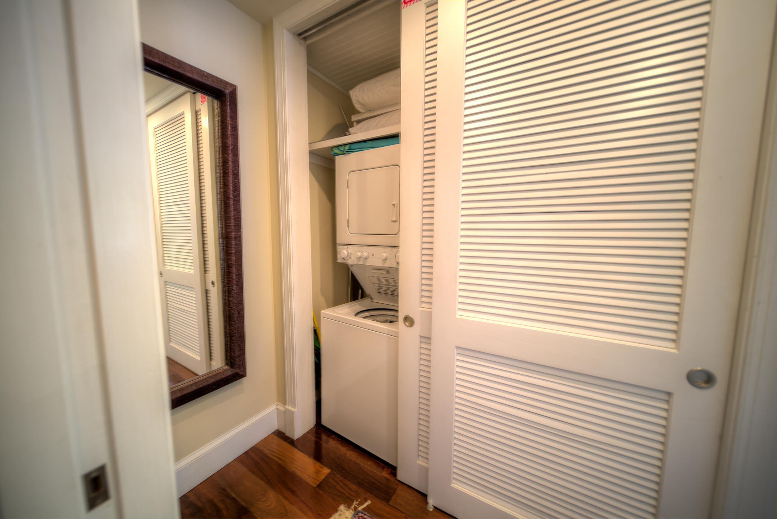 616 Caroline Street Unit: 1