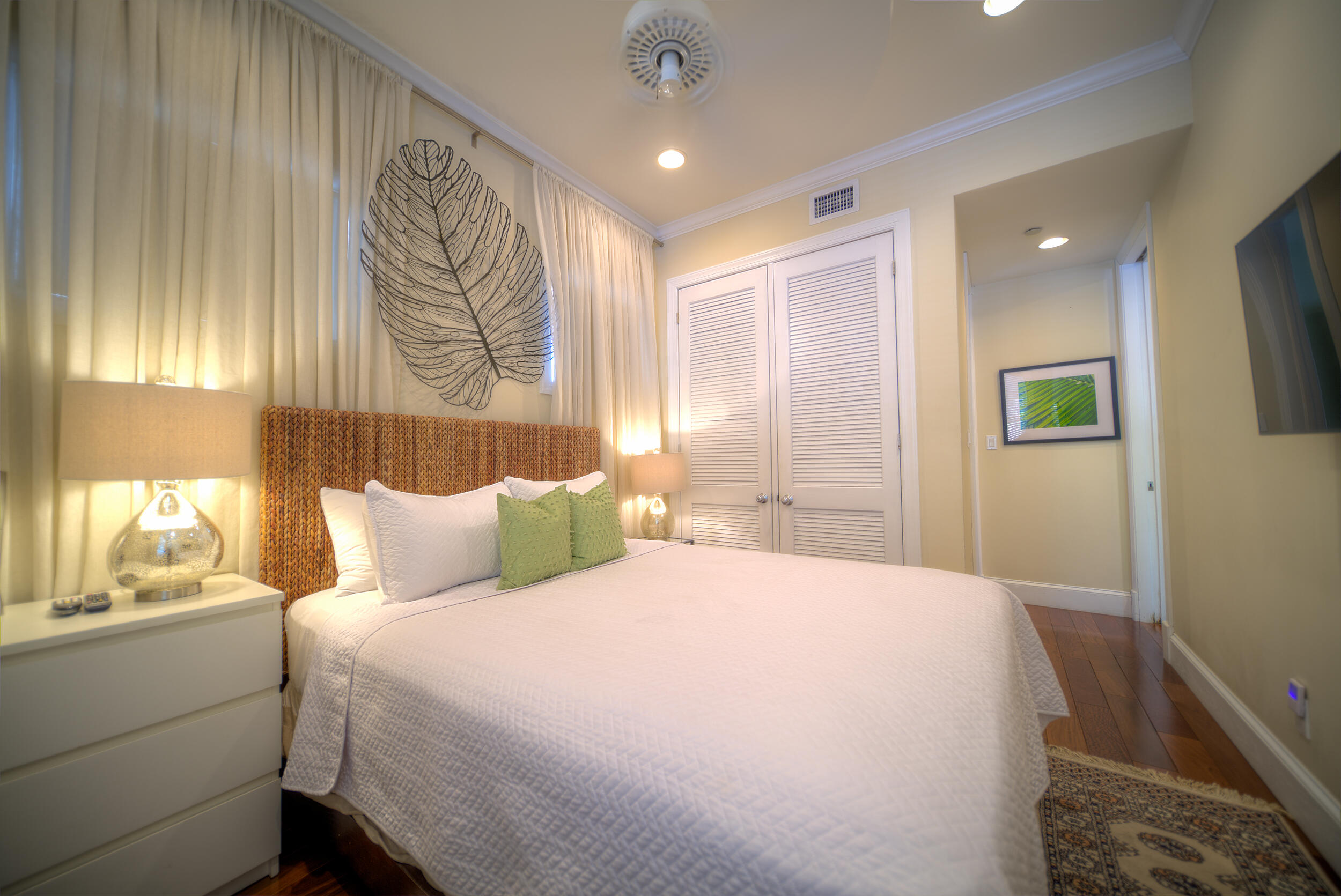 616 Caroline Street Unit: 1