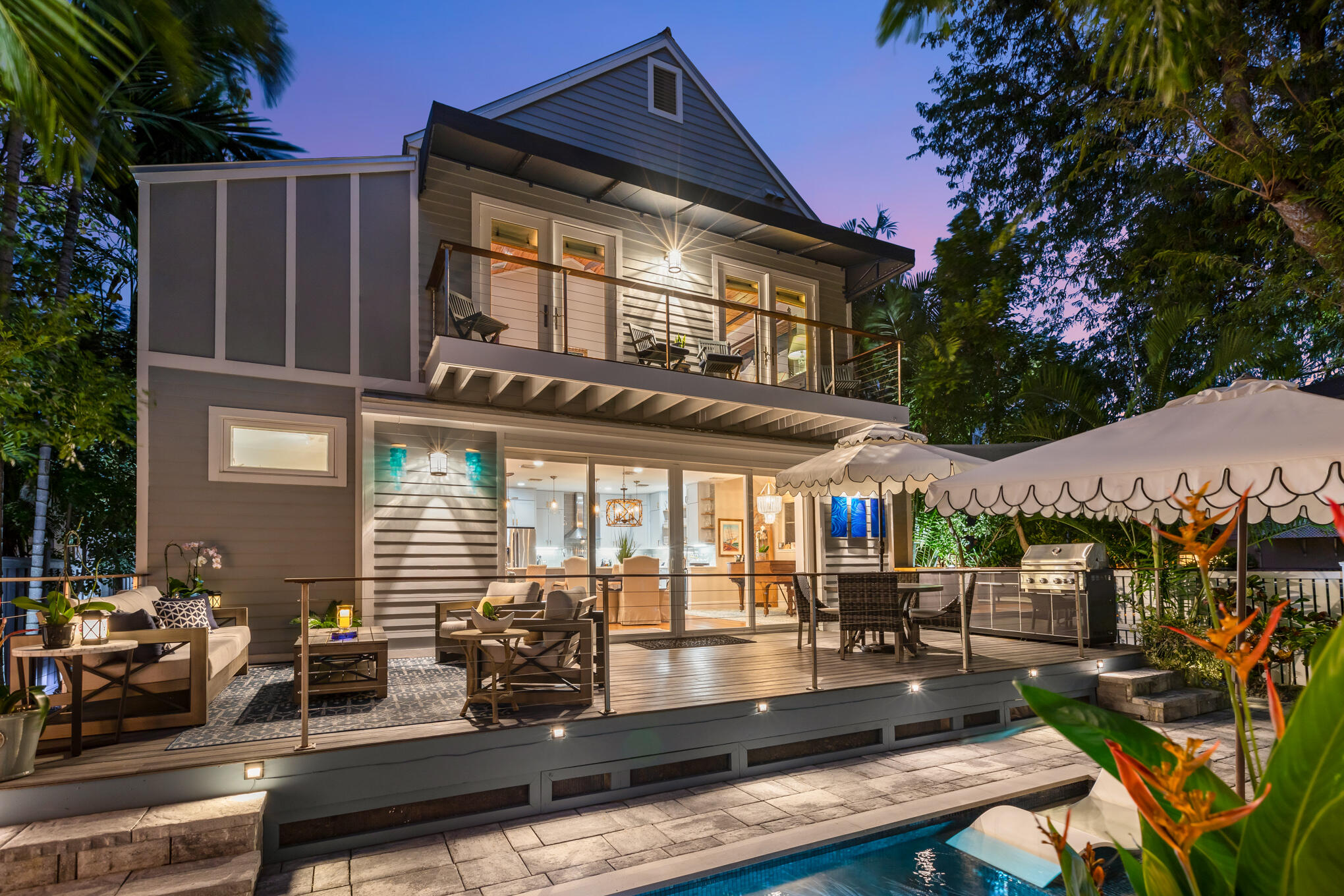 811 White Street
